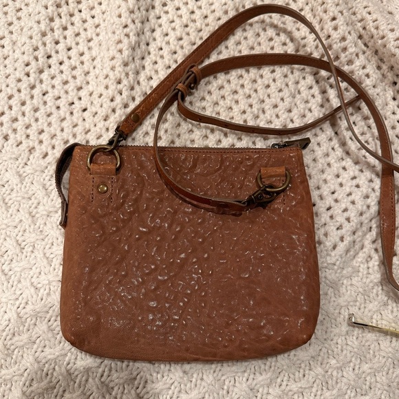 WILLI EST.1981 LEATHER CROSSBODY Bag TAN - Picture 2 of 11